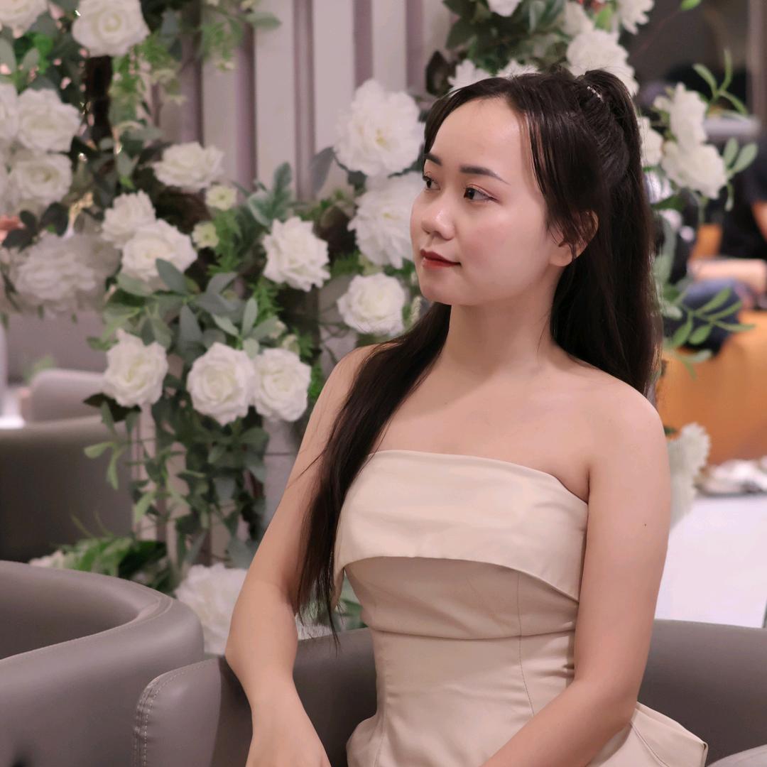 越南女孩姓甘