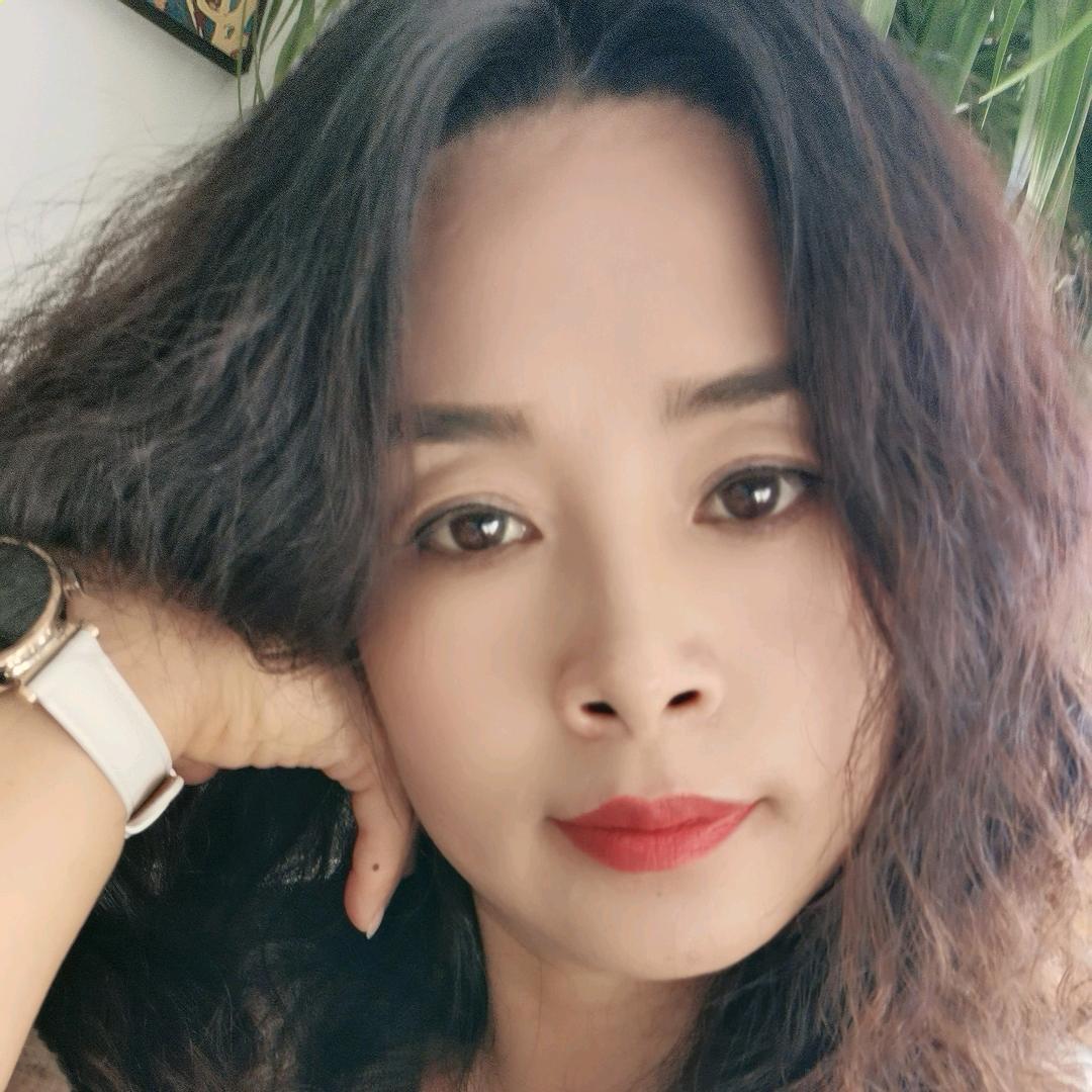 英子