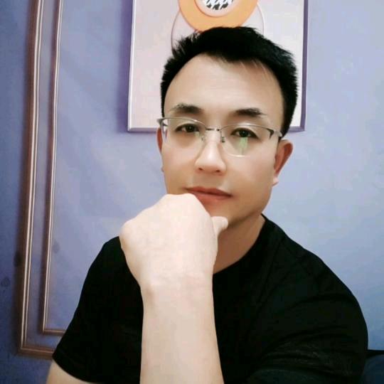 卓辉