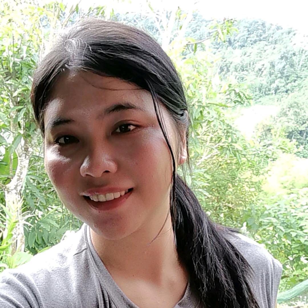 老挝 女孩