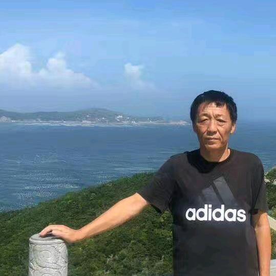 捡瓶哥