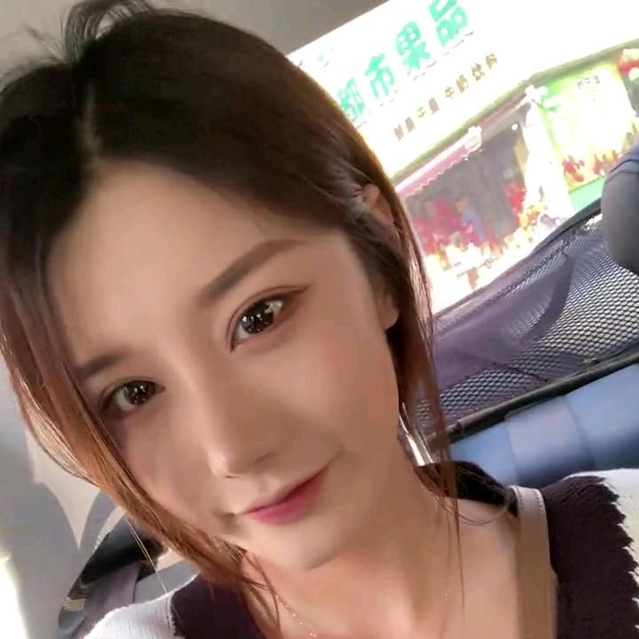 慧玲…一个人