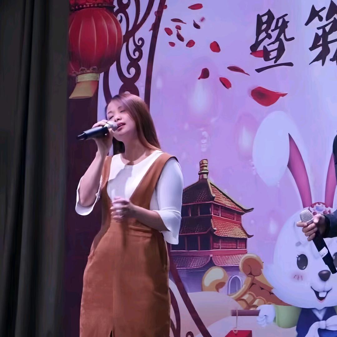 万州歌唱琳琳🎤