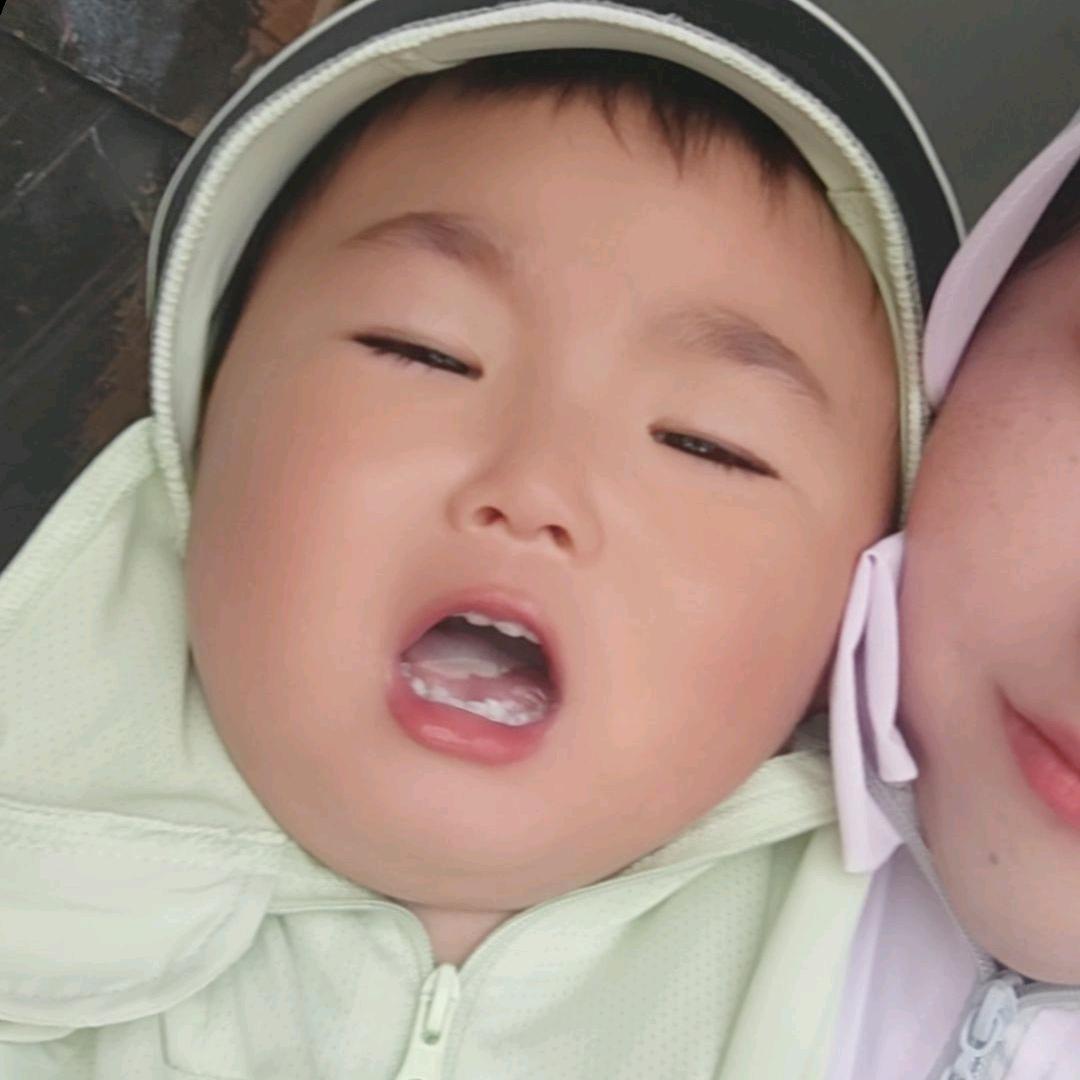 夜来香炭火烧烤烤鱼