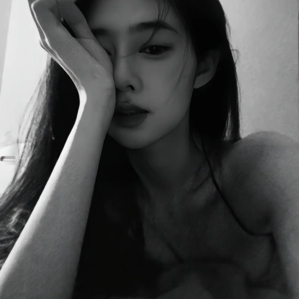 ￴￴￴ ￴￴   ￴ ￴ ￴￴￴