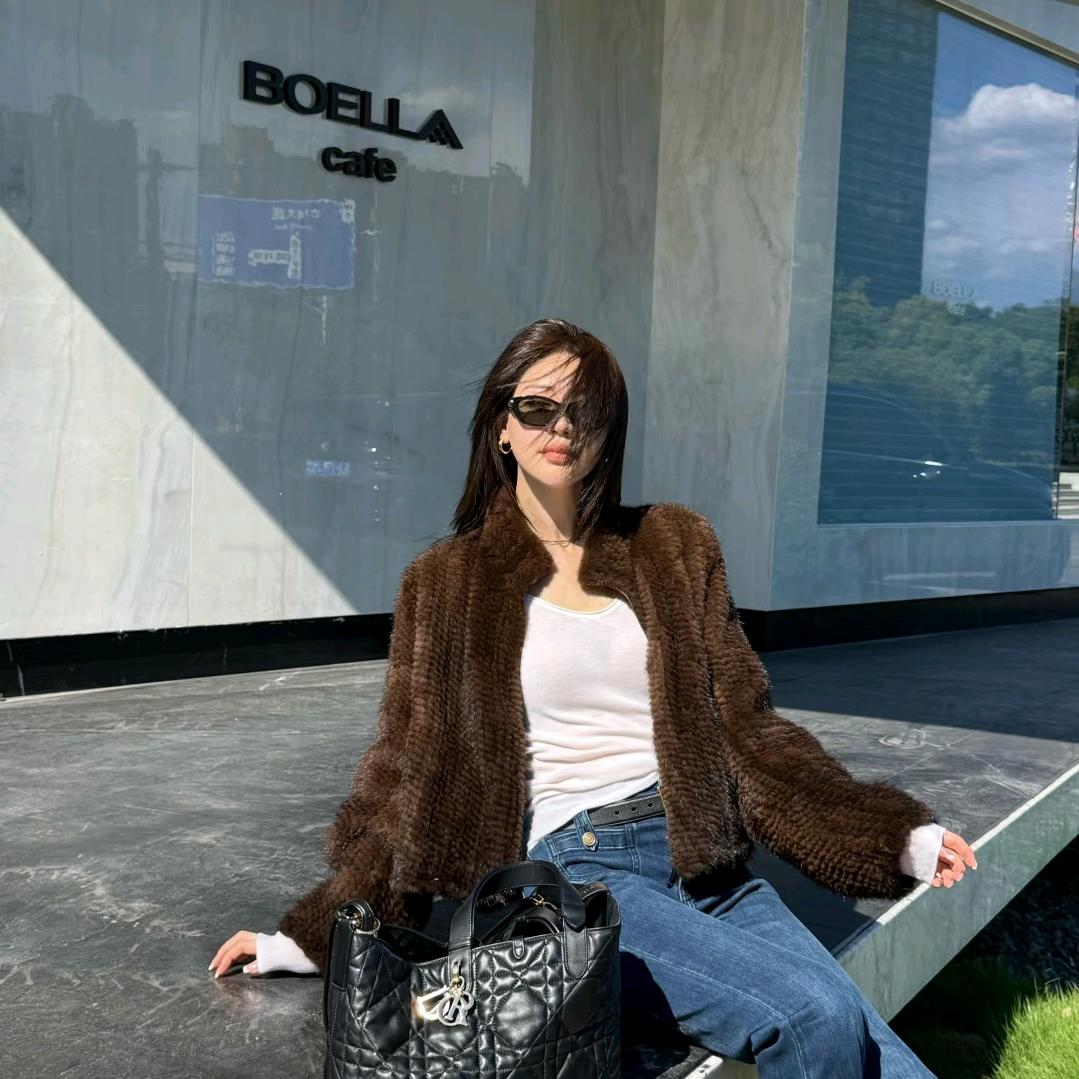 王嬛嬛(穿搭分享版)