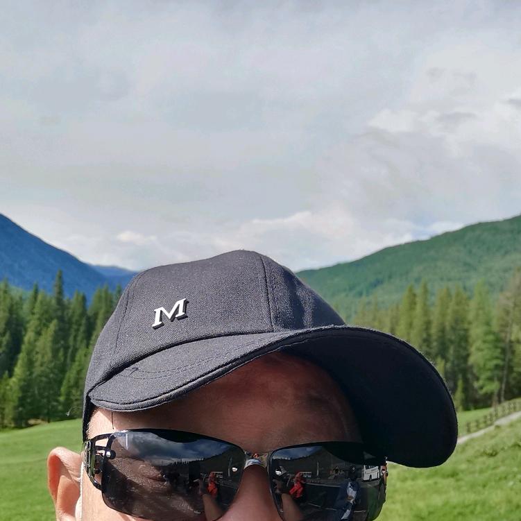 左手干的事别让右手知道
