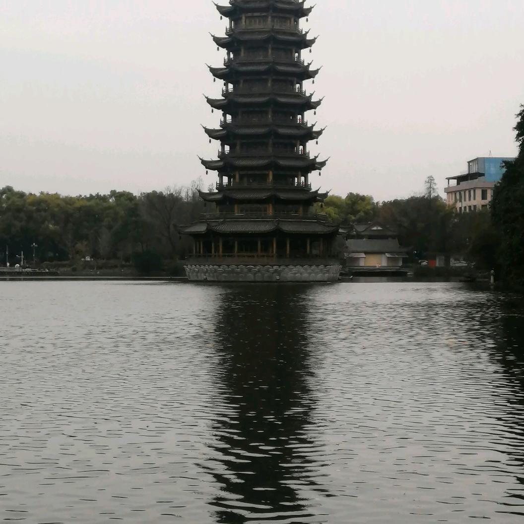 枫叶正红时