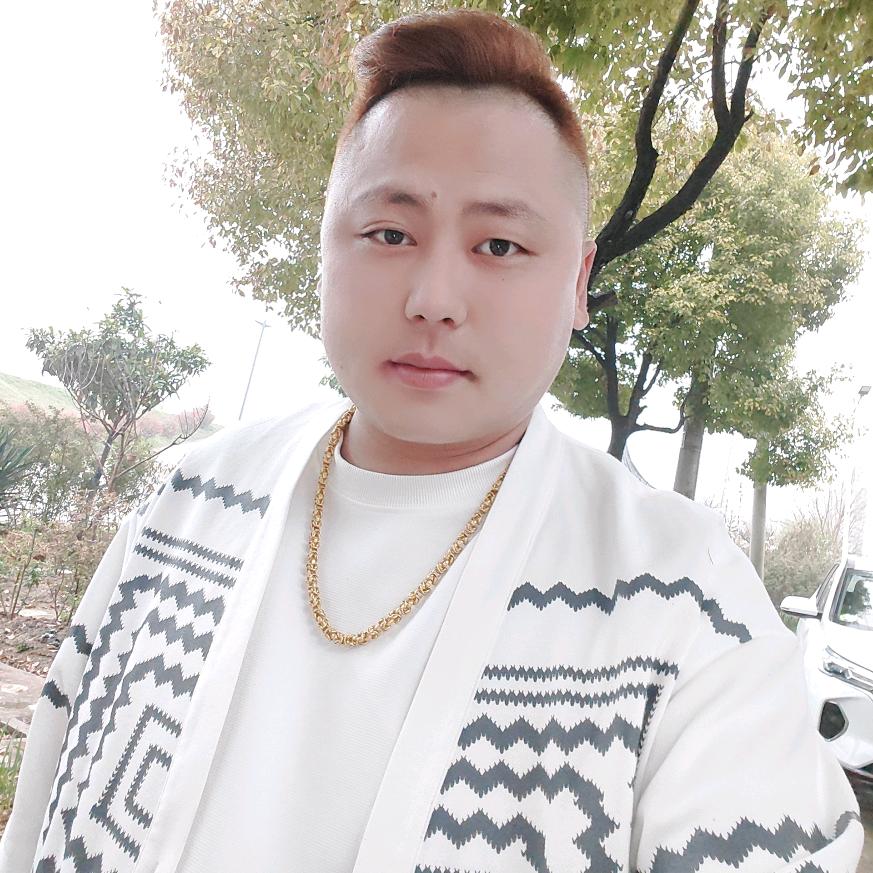 A£卡车届的奥德瓢 &