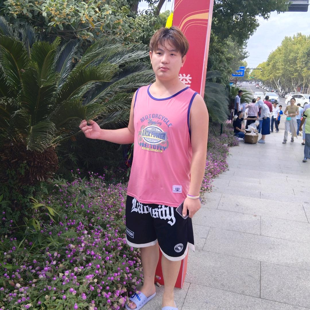 用户5956537693428