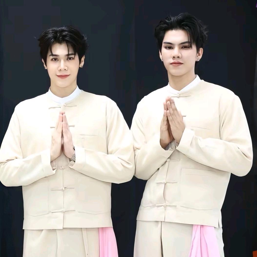 福福รัก桃桃