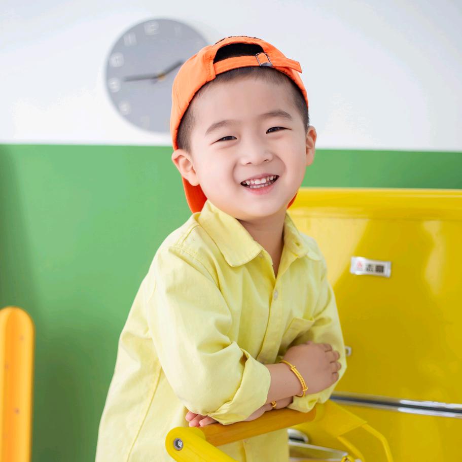 昭昭奶奶(63年兔)