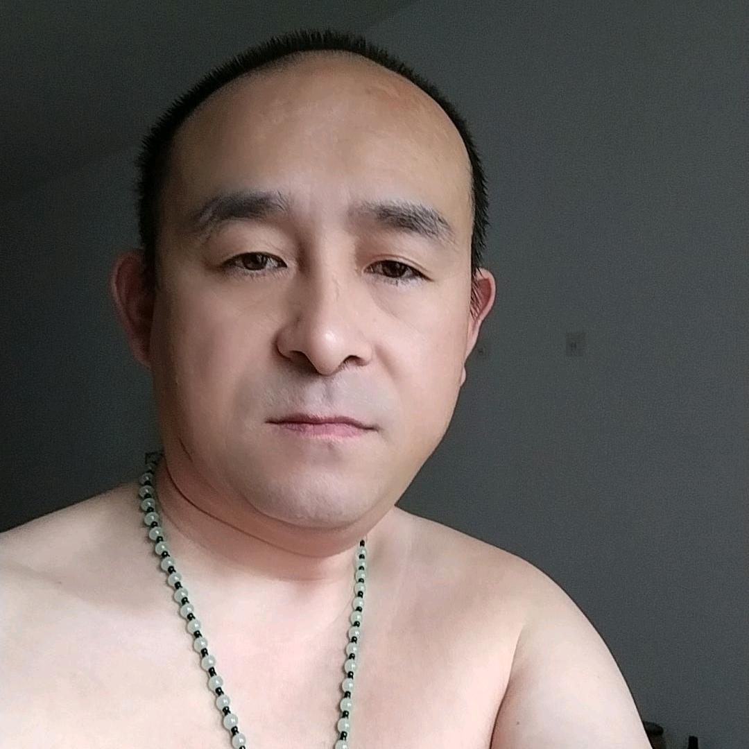 崔