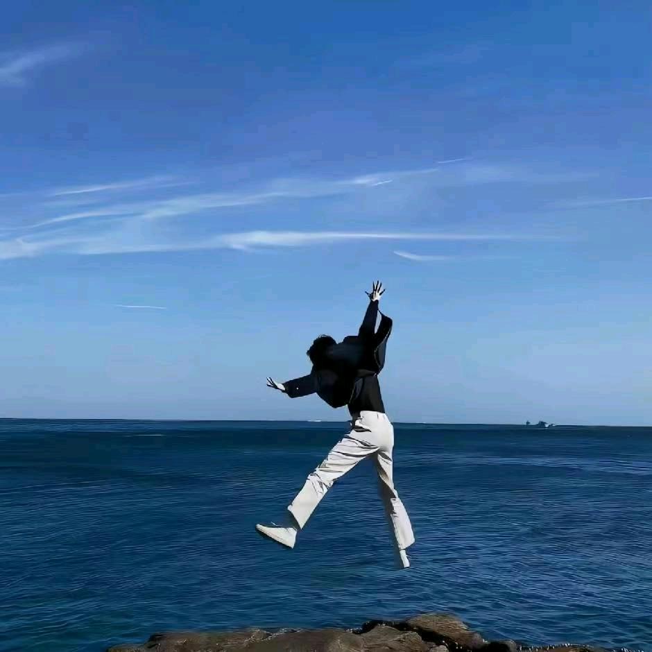 单眼皮能聚光👀