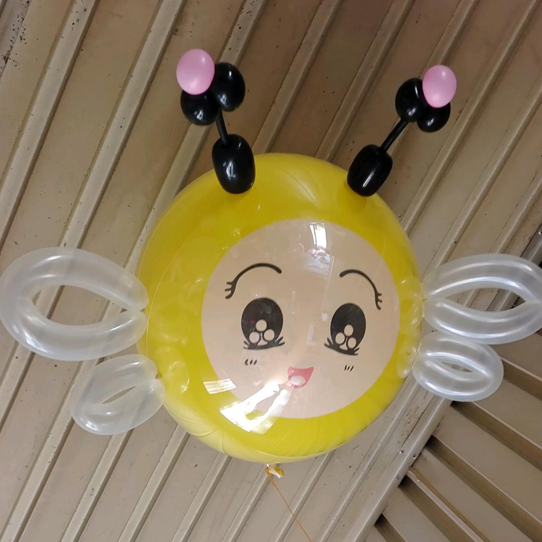 梅姐爱气球