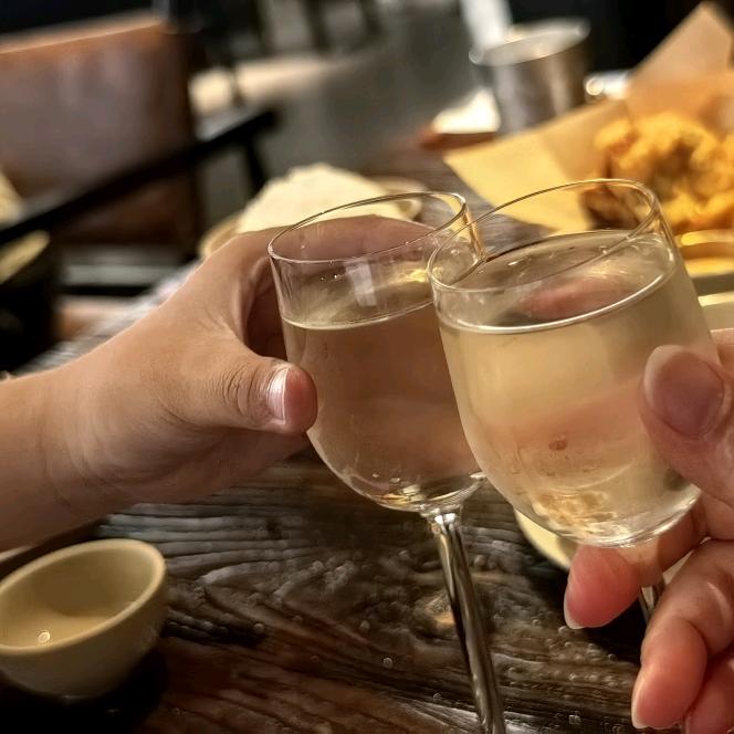 晴子儿爱吃喝玩乐