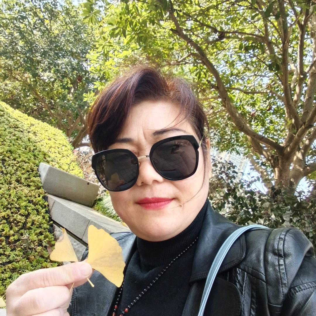 香香^_^