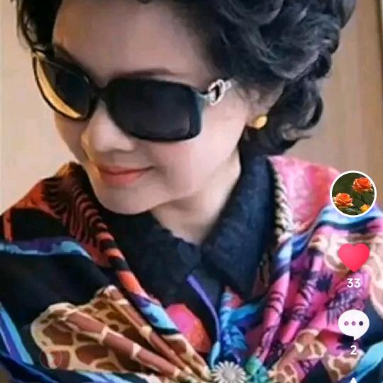 踏遍千山和万水