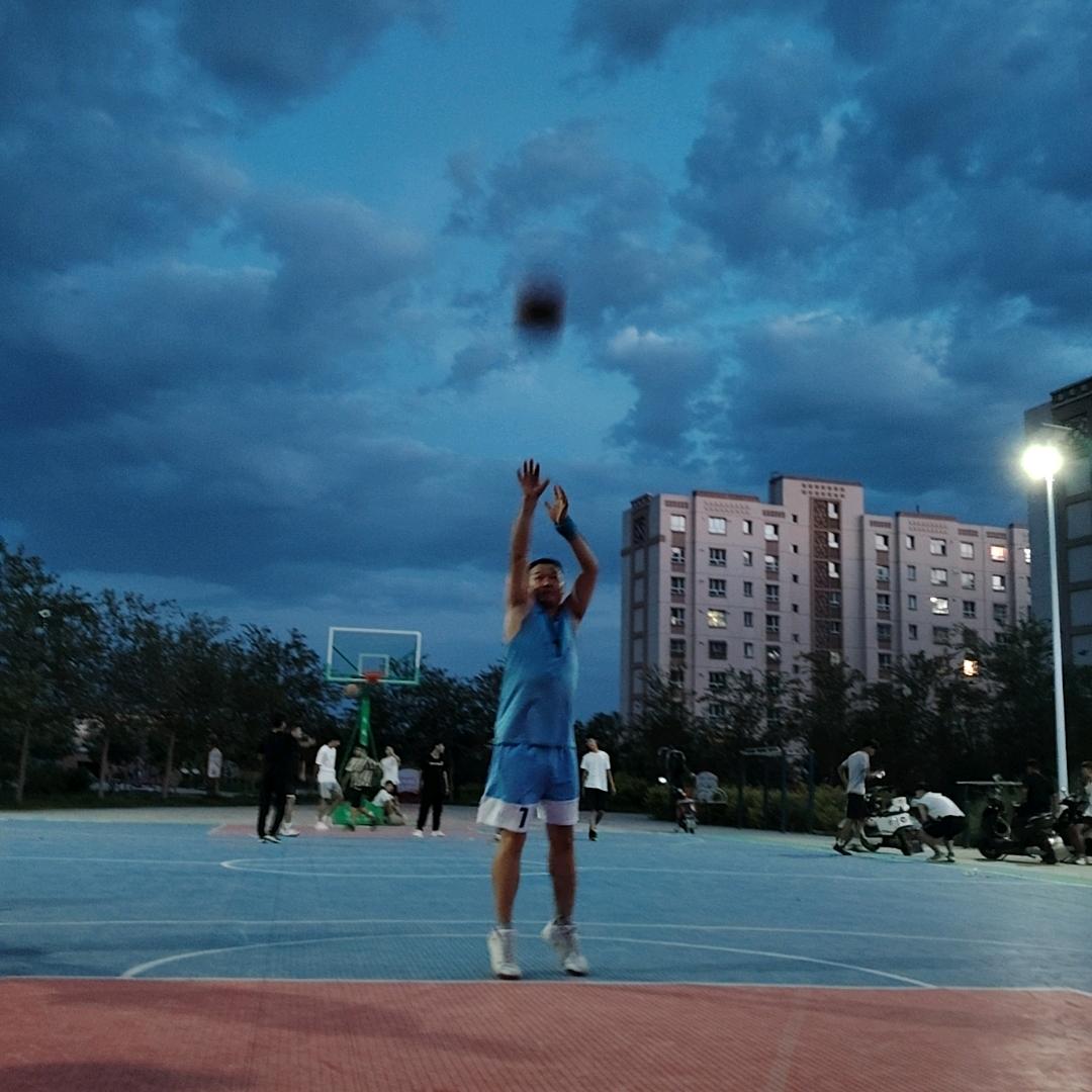 八零  '  后