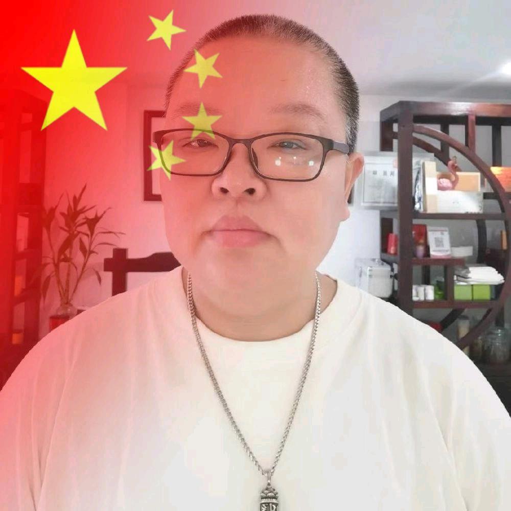 逍遥行者  梓初