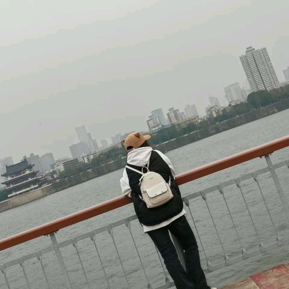 咖啡🦙🤭不加糖💫💫