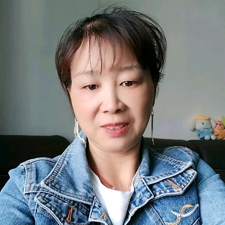 开心姐，