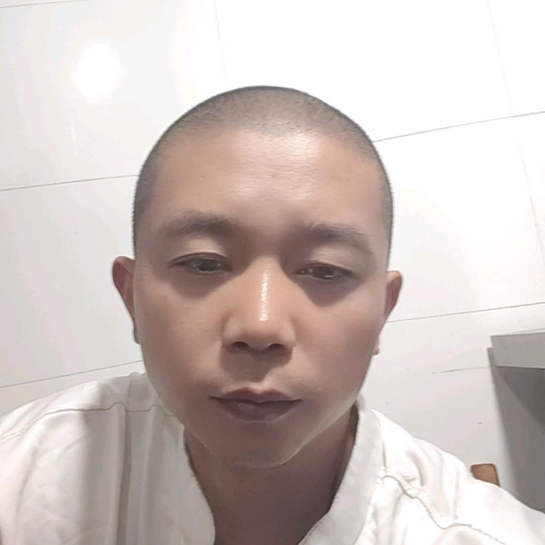 强哥炒菜很有劲（也有财）