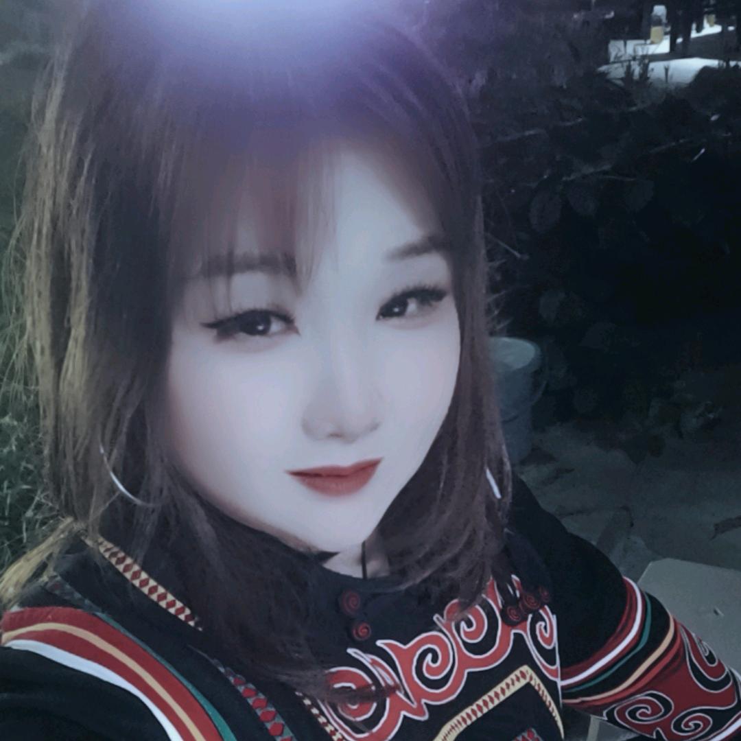 秋天吹着火辣的风