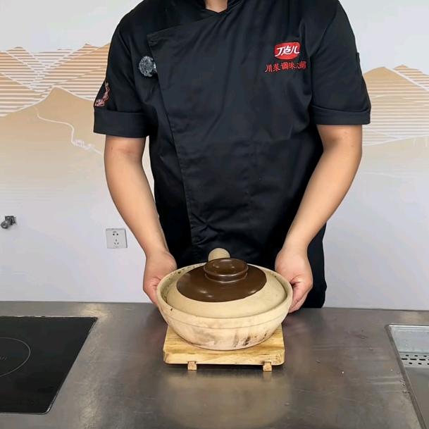 唔,,,喻