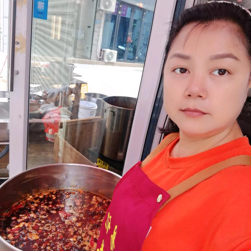 谢记麻辣羊头麻辣羊蹄肚包肉