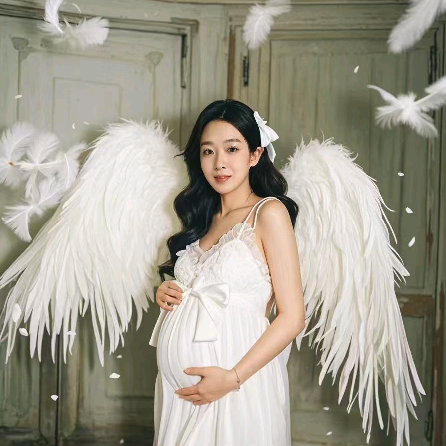 二小姐《哺乳期》