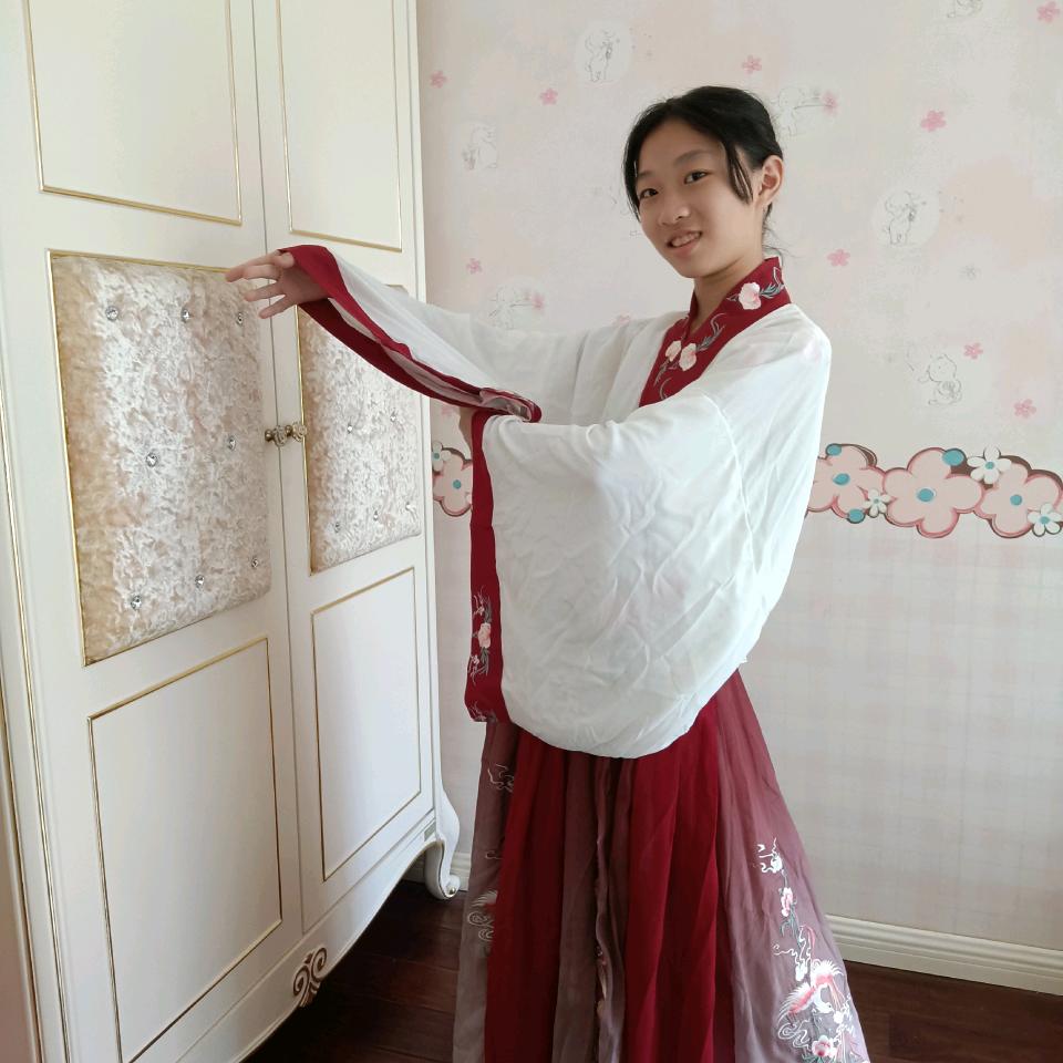 妮