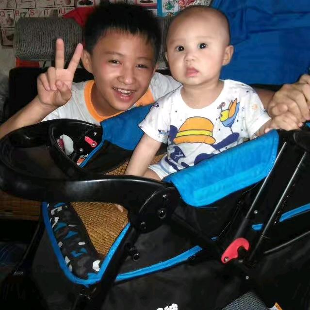 铭轩妈👨‍👩‍👦‍👦