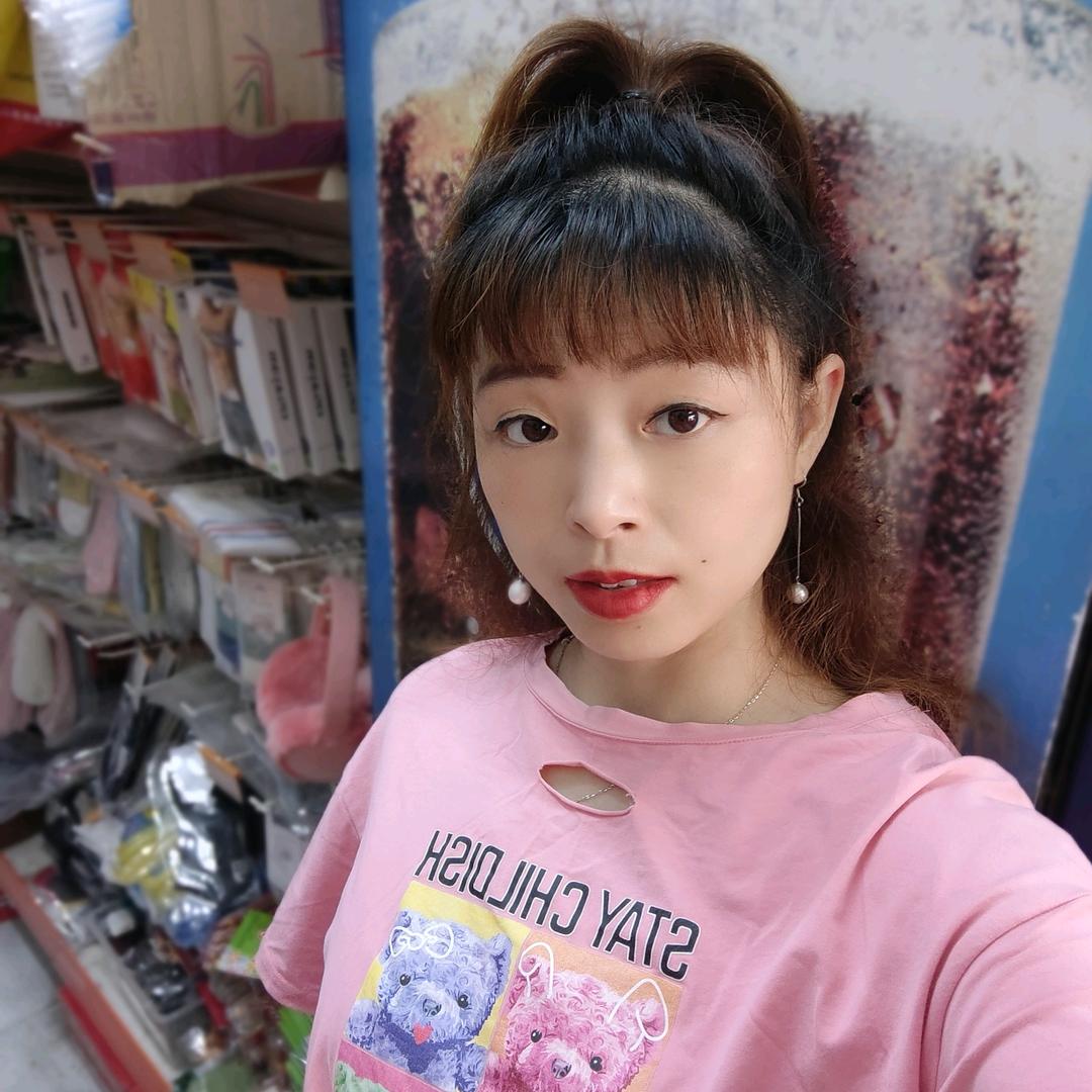 爱吃零食的香蕉