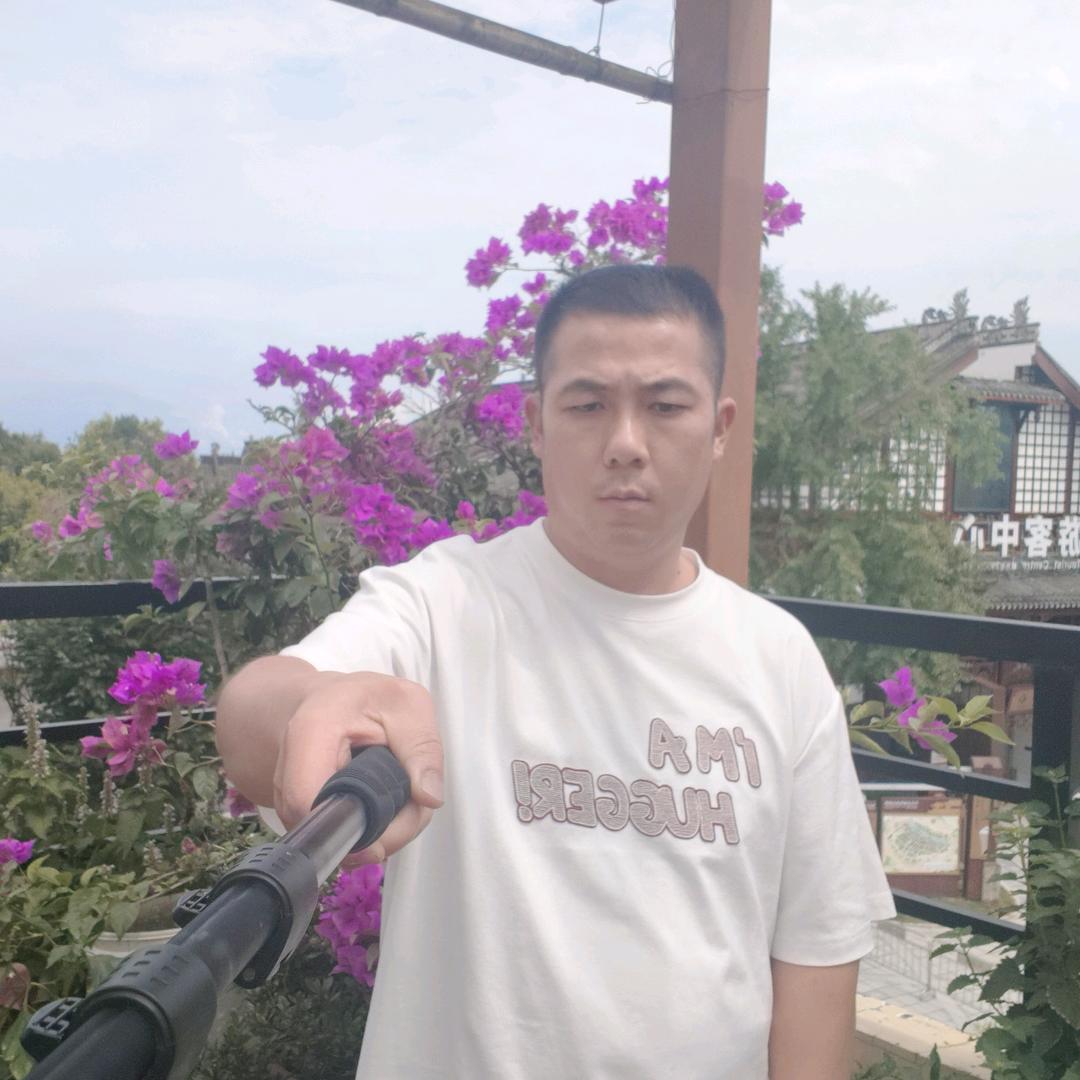 林伟(静沐暖阳)
