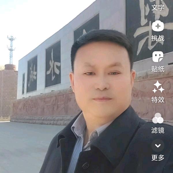 边马镇东石固村助农郭振岭