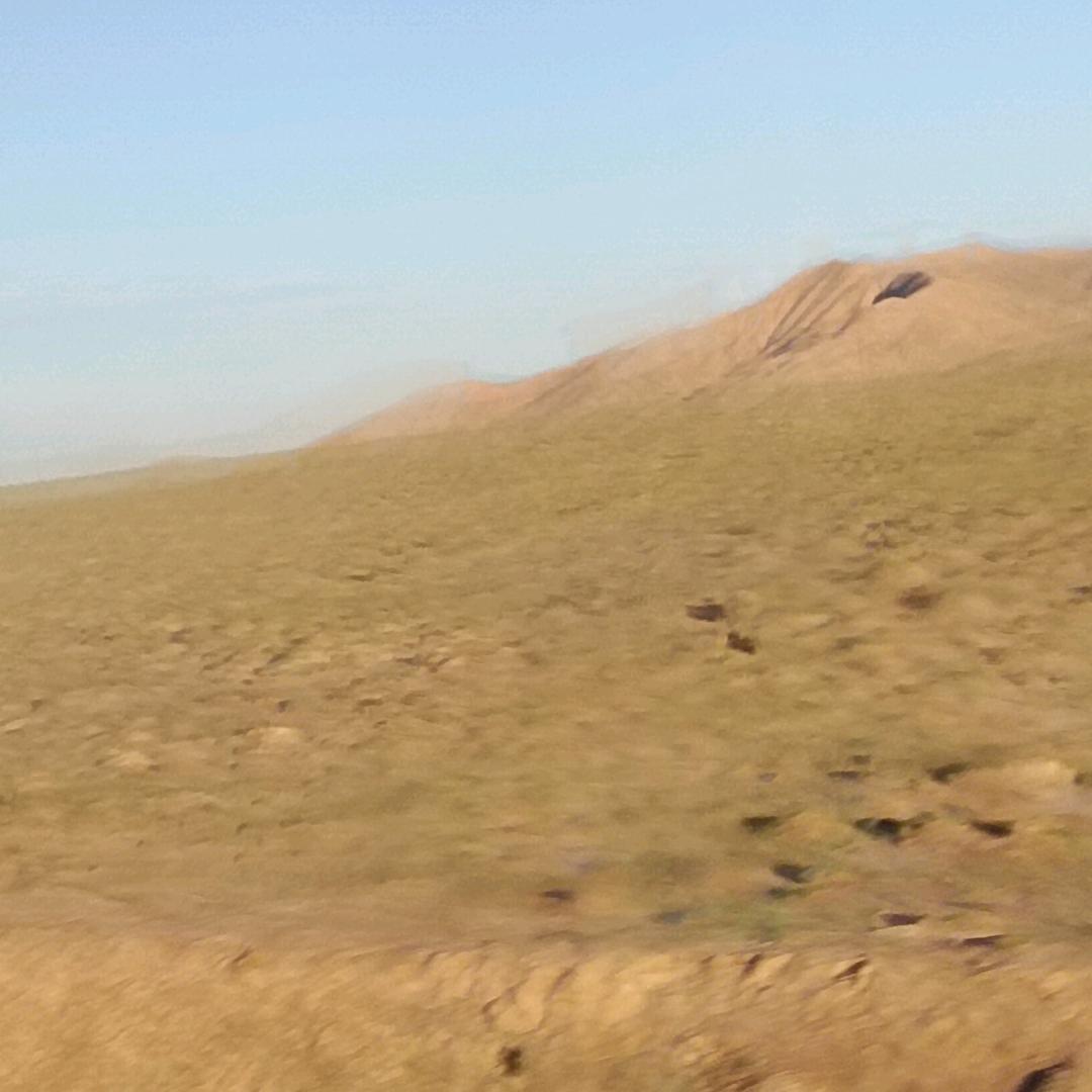 只饮烈酒，别谈过往！