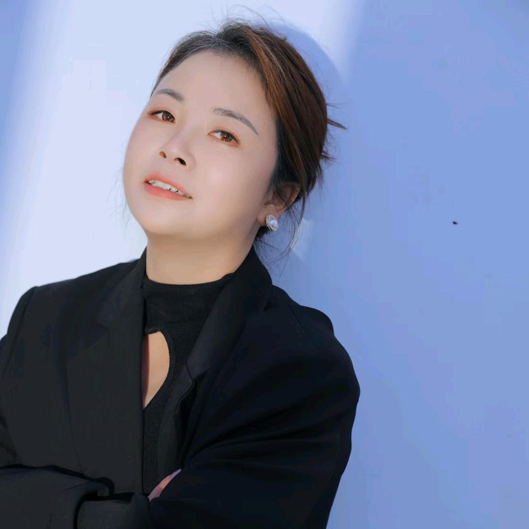 好运家具桌椅批发吴林