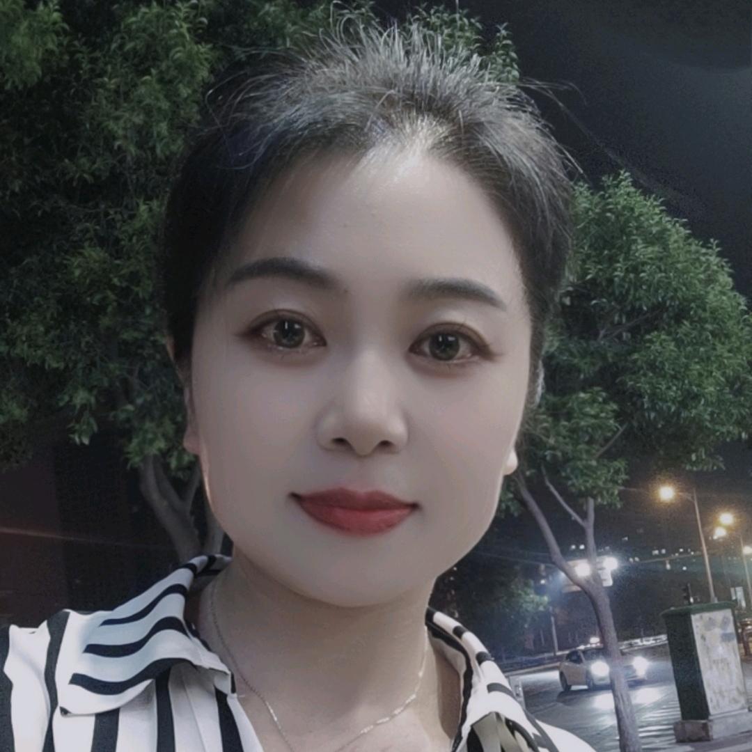 杨靖