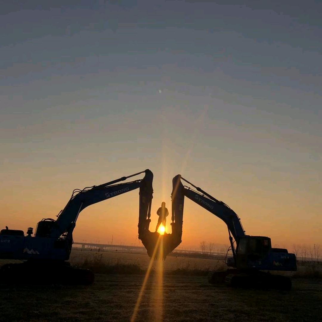 津和工程机械-纪