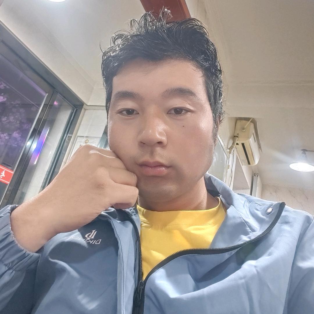 龙行天下