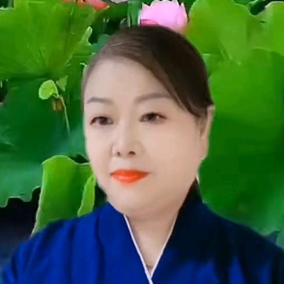 龙姐手舞