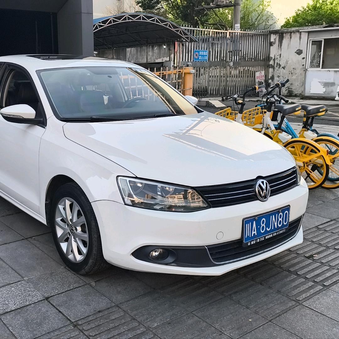 尚尚二手车连锁大邑店（全国发板）