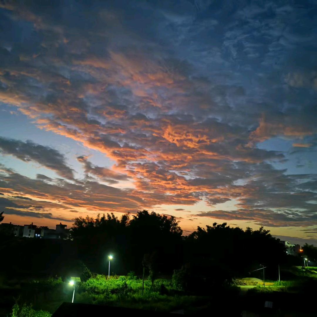 川心荡漾，贤妻难求