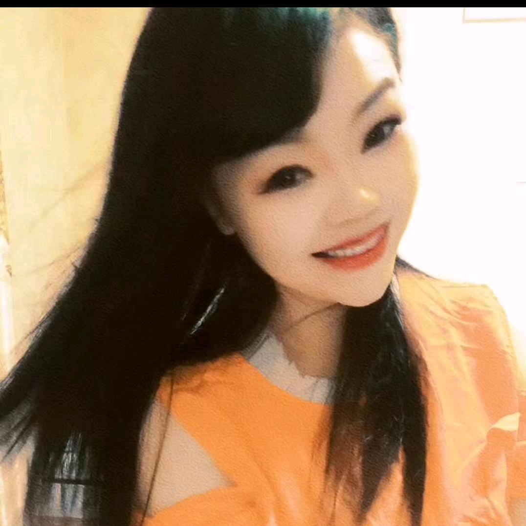 衣见钟情《喜欢伤感歌曲》