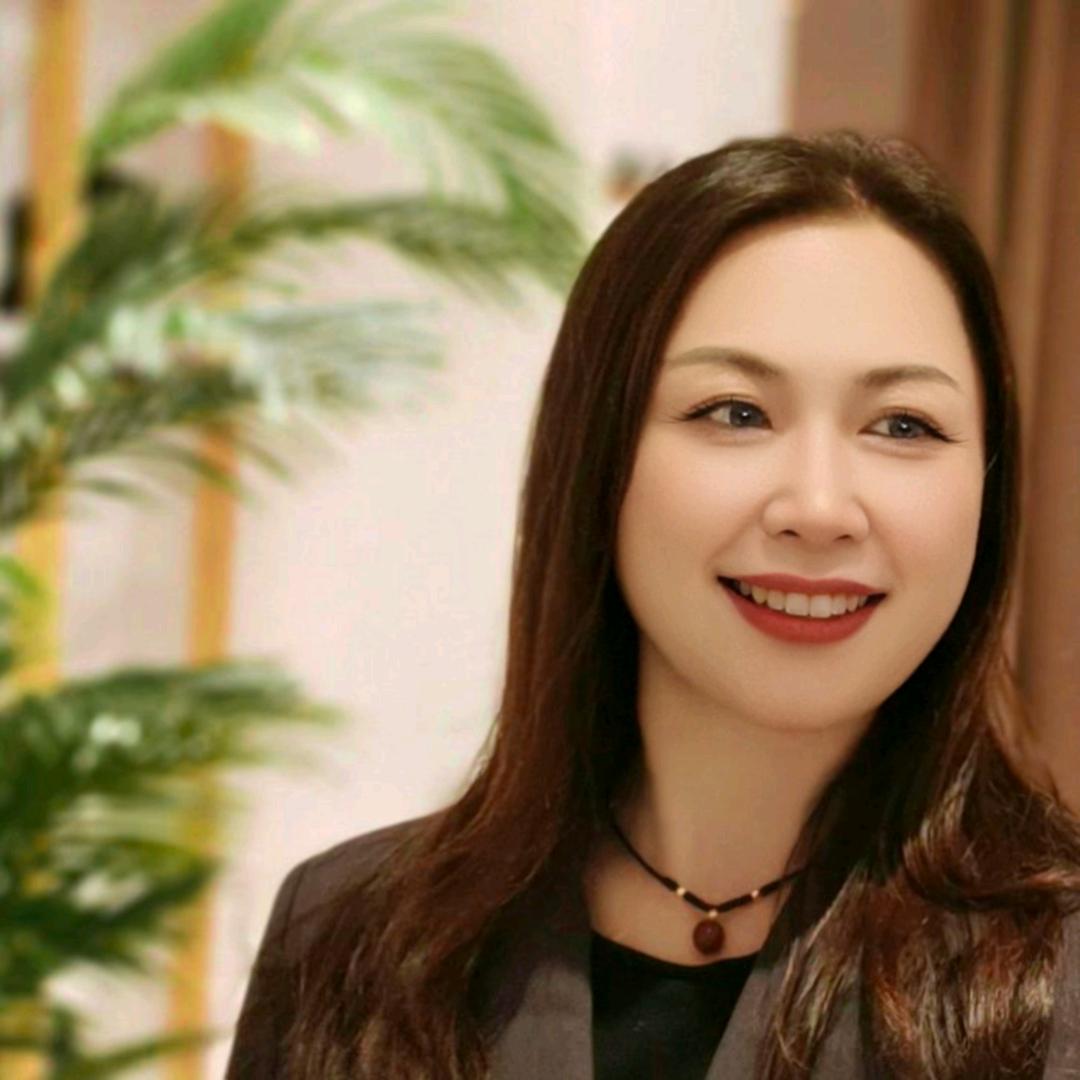 球球小姐姐