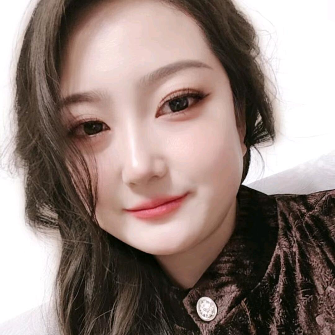 遇事不慌张女士