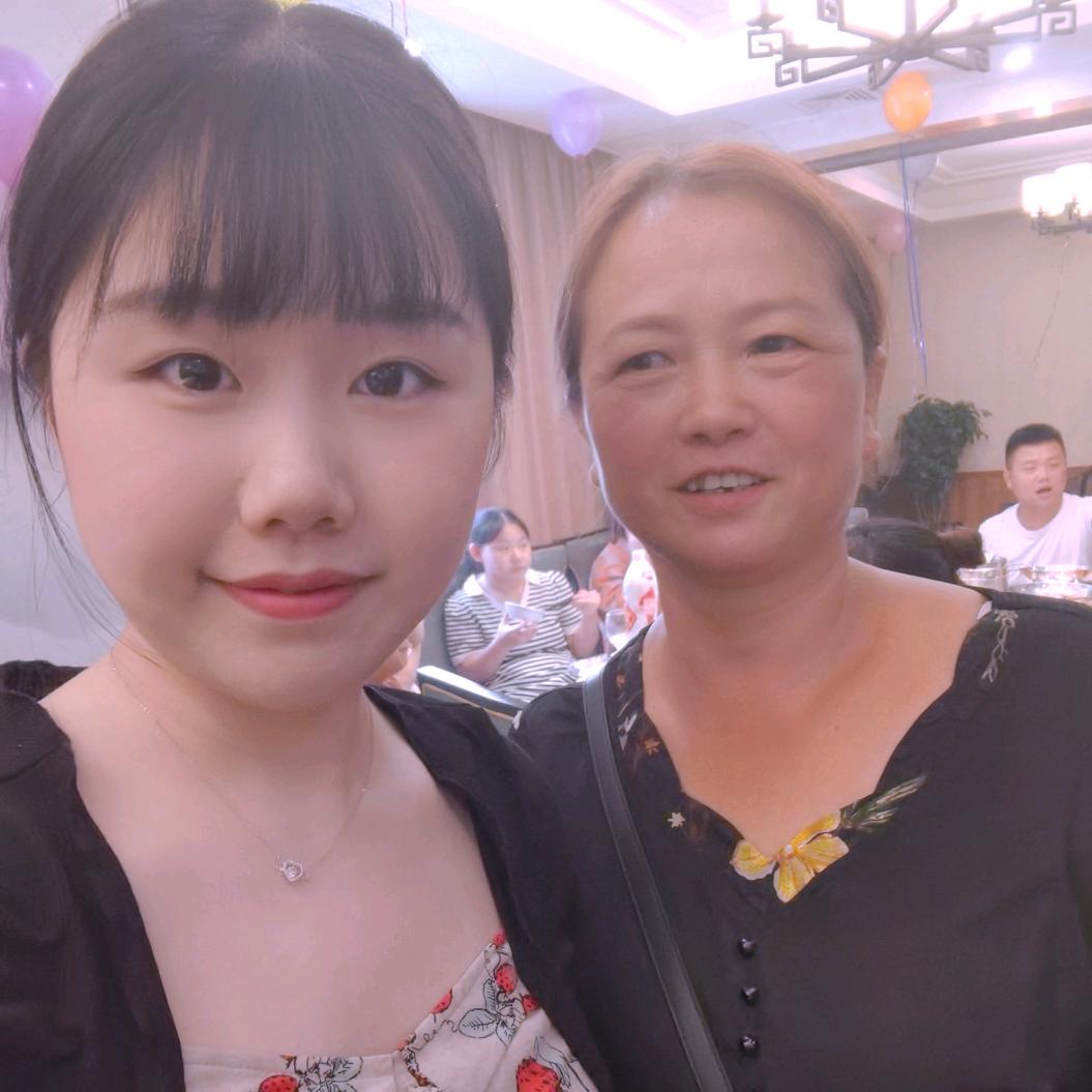 玉芬（买驼奶粉找我）