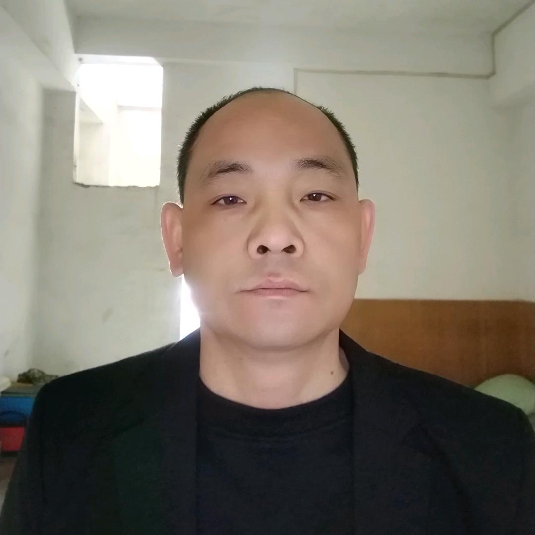 郑克明