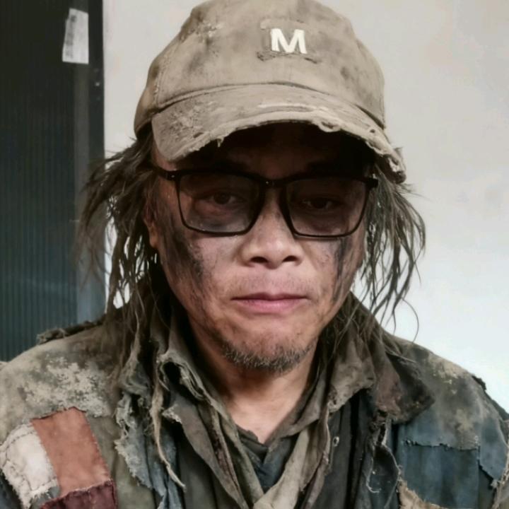 现在的女人喂不饱💫